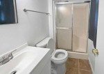 3bedrooms and 2bathrooms House