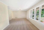 3bedrooms and 2bathrooms House
