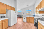 Beautiful 3Beds 2baths Available In Pembroke Pines, FL