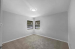 2 bedrooms 1 bathroom For Rent