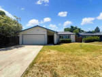 Pet-Friendly Beautiful Home For Rent in Rosemont Dr