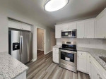 3 bed 2.5 bath 1,422 sqft For rent!