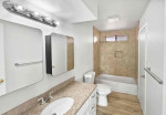 Single 2beds 1bath house for rent
