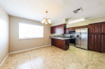 Charming 5bed 2bath available for rent