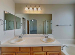 Charming 3bed 3bath house for rent