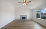 A spacious 3bed 2bath house for asap move in