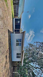 3 Bedrooms 2 Bathrooms Available