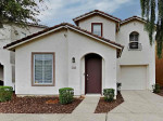 Single-Family Home with 3 Beds and 2.5 Bath