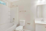3 dormitorios 2 baños CASA UNIFAMILIAR EN ALQUILER DISPONIBLE