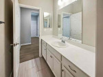 Beautiful Tasteful 3bedroom 3Bathrrom available for rent.