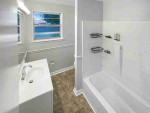 Single 3bed /2bath family home pet friendly