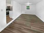 ADORABLE 2bed/1bath HOUSE 840Sqft/SINGLE FAMILY HOME