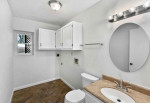 3 Beds , 2 Baths