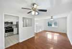 3 Beds , 2 Baths