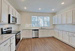 3BED/2.5Bath-Beautiful home for Rent