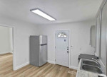 Beautiful 2 bedroom 1 bathroom house up for $725