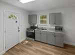 Beautiful 2 bedroom 1 bathroom house up for $725