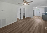 Beautiful 2 bedroom 1 bathroom house up for $725