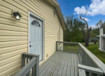 Beautiful 2 bedroom 1 bathroom house up for $725