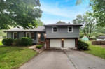 A spacious 3bed 2bath house for asap move in