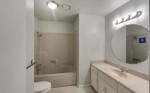 A spacious 3bed 2bath house for asap move in