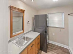 2BED 2bath home in a nice neighborhood