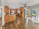 2BED 2bath home in a nice neighborhood