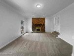 4BED 2BATH IN A NICE NEIGHBORHOOD AND A PARKING GARAGE