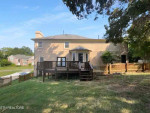 4BED 2BATH IN A NICE NEIGHBORHOOD AND A PARKING GARAGE