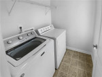 4bedroom available for rent
