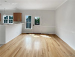 Beautiful,Comfortable and Spacious 3 bedrooms house available for rent!