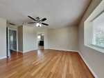 Private rooms available for rent