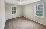 Lovely 5Bedrooms 3.5Bathroom Available For Family