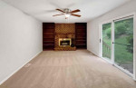 Lovely 5Bedrooms 3.5Bathroom Available For Family