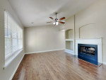 Private rooms available for rent