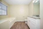 Don't miss out on the opportunity to make this apartment yours