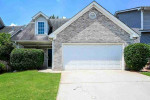 Don't miss out on the opportunity to make this apartment yours