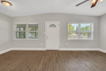 3 Beds 2 Baths House