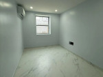 A lovely 3beds and 1bath apartment for rent