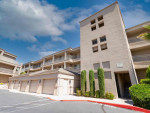 3-Bed/2-Bath Beautiful condo in St George - $950 Available Now!