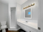 Single Family 2bed 2bath available now