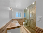 Single Family 2bed 2bath available now