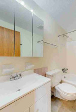 OFFERING 2 WEEKS FREE RENT WITH QUICK MOVE IN!