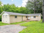 Welcome to unit A of 7736 Holiday Hills Circle here in Chattanooga, TN.
