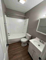 Spacious newly renovated 2 bedrooms and 1 bathroom house for rent