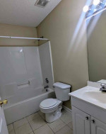 Stunning Single Family Home, (3bedroom 2bathroom)