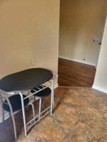 Cute 1 bedroom 1 bath apartment in the heart of 5 Points!