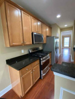 3Beds 3.5Baths 2984sqft