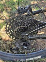 2022 Medium Giant Trance X2 29er Full Suspension