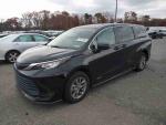 2021 Toyota Sienna LE 8-Passenger 49.697 mi